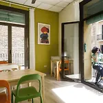 Hostel Itaca *